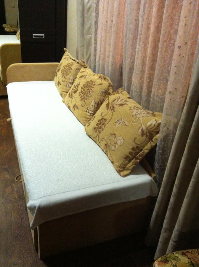 Vacation Home On Krasnomayakskaya 36 ซุคุม ภายนอก รูปภาพ